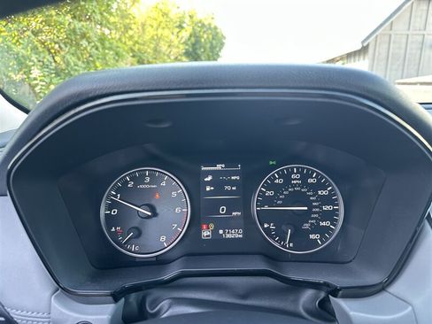 Used 2025 Subaru Outback Premium AWD/4WD image 20