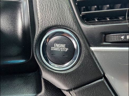 Used 2019 Chevrolet Tahoe Premier AWD/4WD image 7
