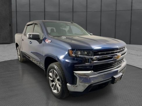 Used 2021 Chevrolet Silverado 1500 LT w/ Z71 Off-Road Package AWD/4WD image 5