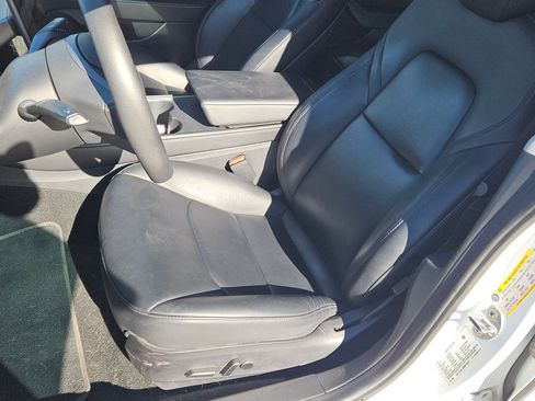 Used 2021 Tesla Model 3 Long Range image 5