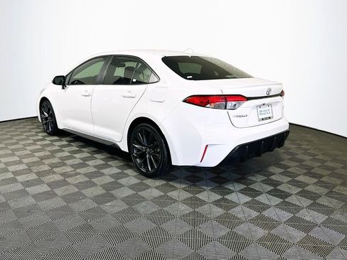 Certified 2024 Toyota Corolla SE FWD image 6