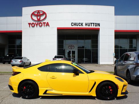 Used 2026 Toyota GR86 YUZU Limited w/ GR Aero Kit RWD image 1