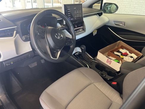 Used 2025 Toyota Corolla FX w/ Convenience Package FWD image 7