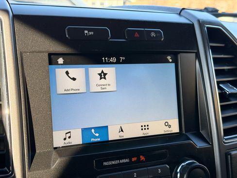 Used 2017 Ford F150 XLT w/ Equipment Group 302A Luxury image 21