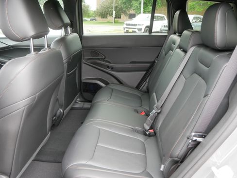 New 2026 Jeep Cherokee Limited AWD/4WD image 7