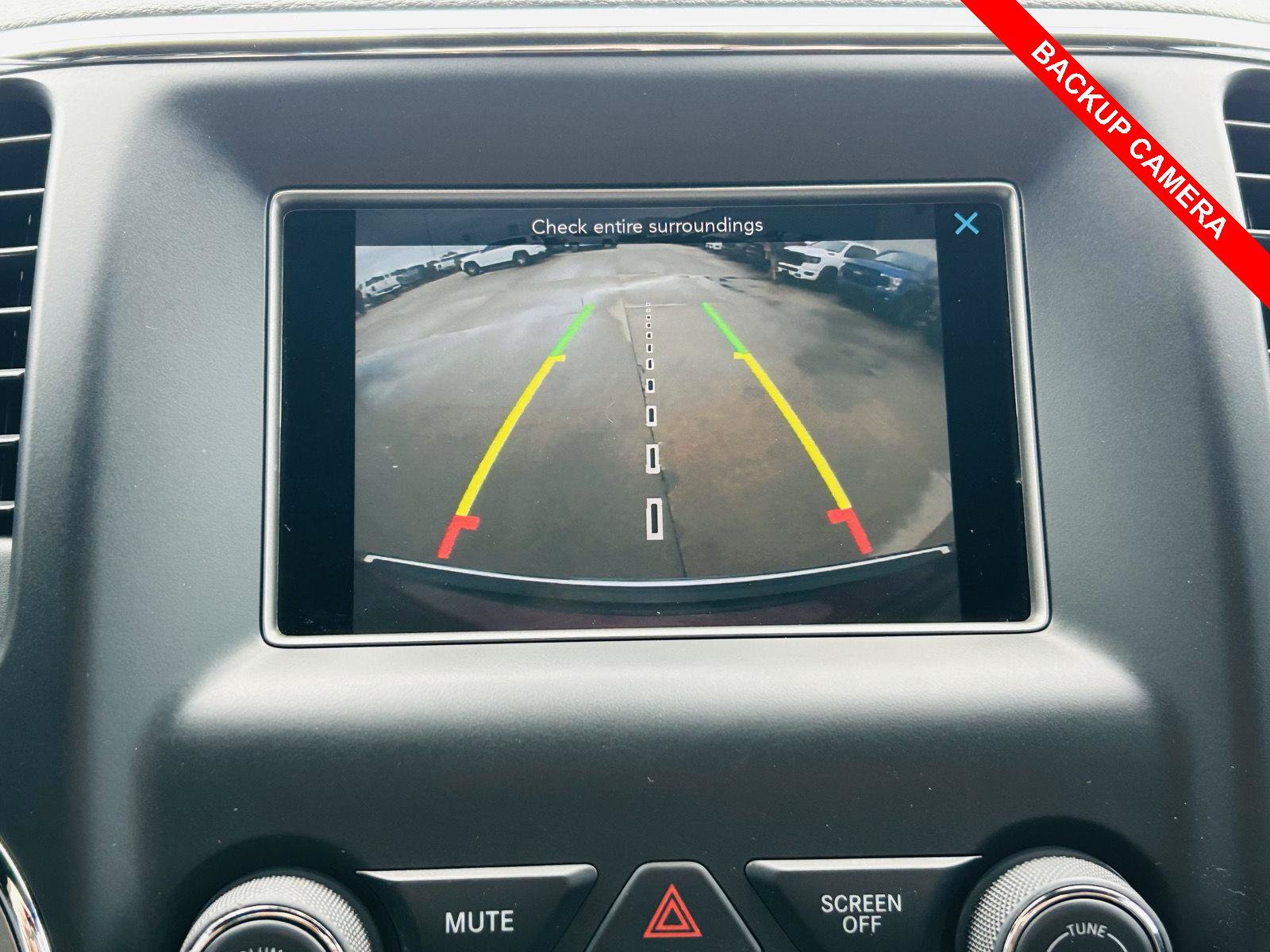 Used 2018 Jeep Grand Cherokee Limited AWD/4WD image 10