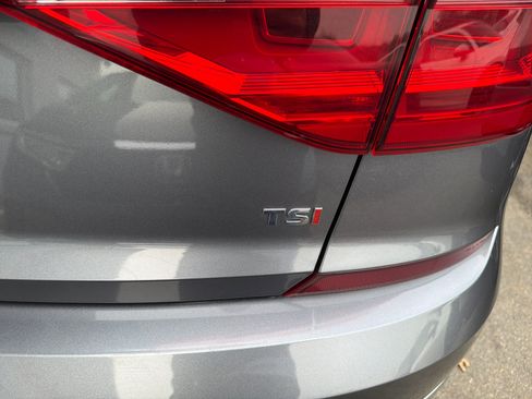 Used 2016 Volkswagen Passat 1.8T S image 8