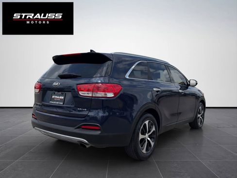 Used 2017 Kia Sorento EX FWD image 7