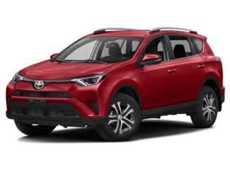 Used 2017 Toyota RAV4 LE image 1