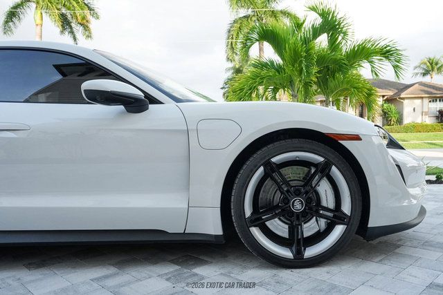 Used 2024 Porsche Taycan RWD image 11