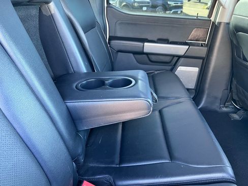 Used 2024 Ford F250 Lariat w/ Lariat Ultimate Package image 11