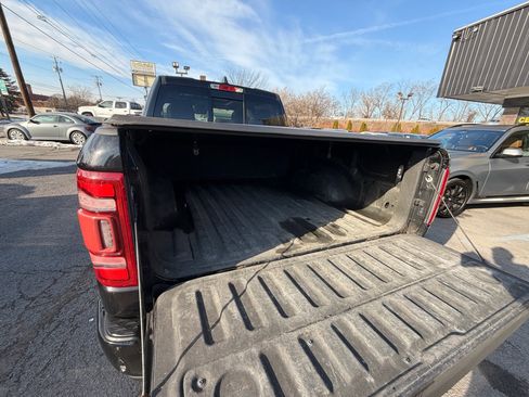 Used 2019 RAM 1500 Limited image 14