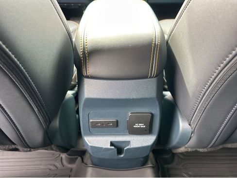 Used 2025 Ford Maverick Tremor image 24