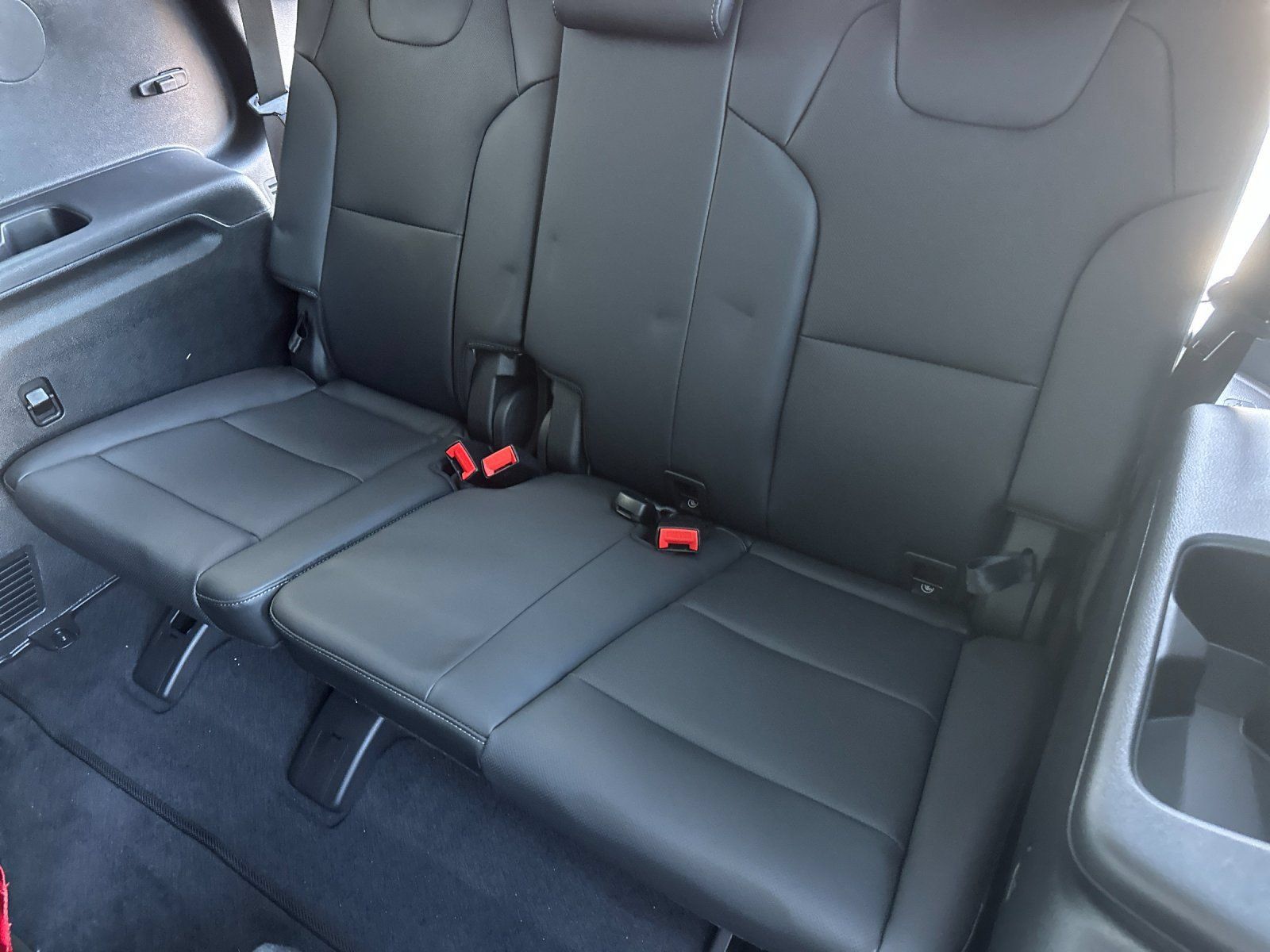 New 2025 Kia Telluride S FWD image 15