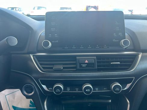 Used 2020 Honda Accord LX image 13