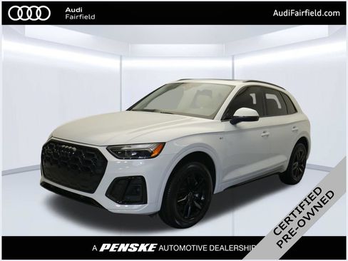 Certified 2023 Audi Q5 2.0T Premium w/ Convenience Package AWD/4WD image 1