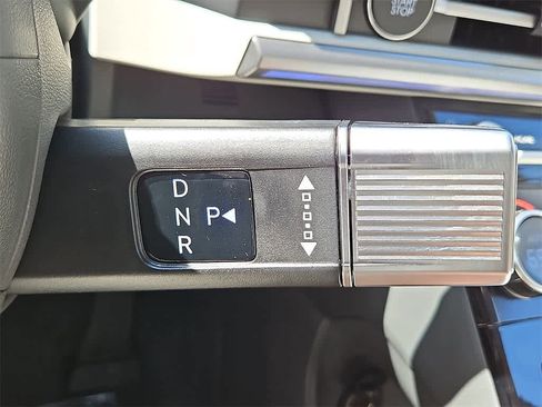 New 2026 Hyundai Santa Fe Calligraphy image 13