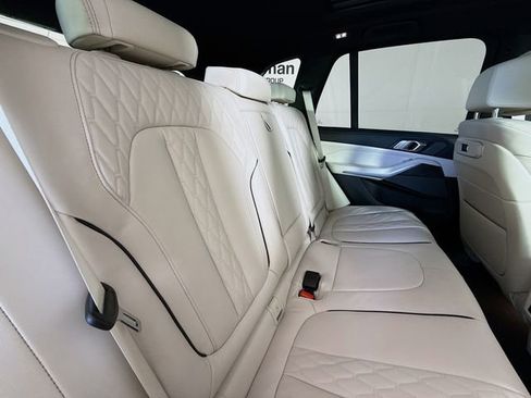 New 2026 BMW X5 xDrive50e image 29
