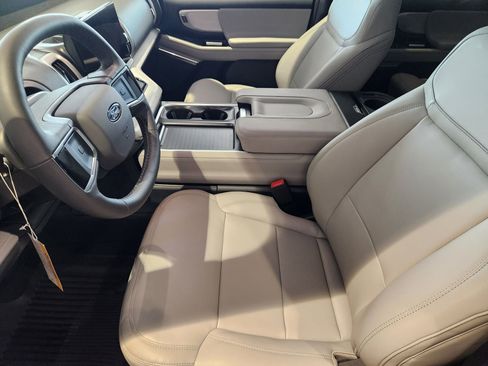 New 2026 Ford Expedition Active RWD image 13
