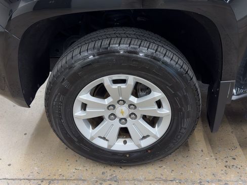 Used 2015 Chevrolet Colorado LT w/ Luxury Package AWD/4WD image 7