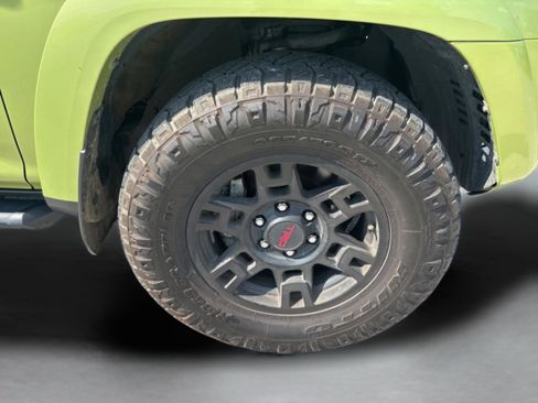 Used 2023 Toyota 4Runner TRD Off-Road Premium w/ Moonroof Package AWD/4WD image 47