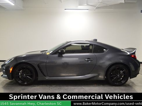 Used 2023 Toyota GR86 Premium RWD image 2