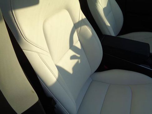 Used 2018 Tesla Model 3 RWD image 30