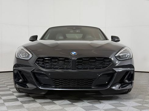 Used 2026 BMW Z4 M40i w/ Premium Package image 6