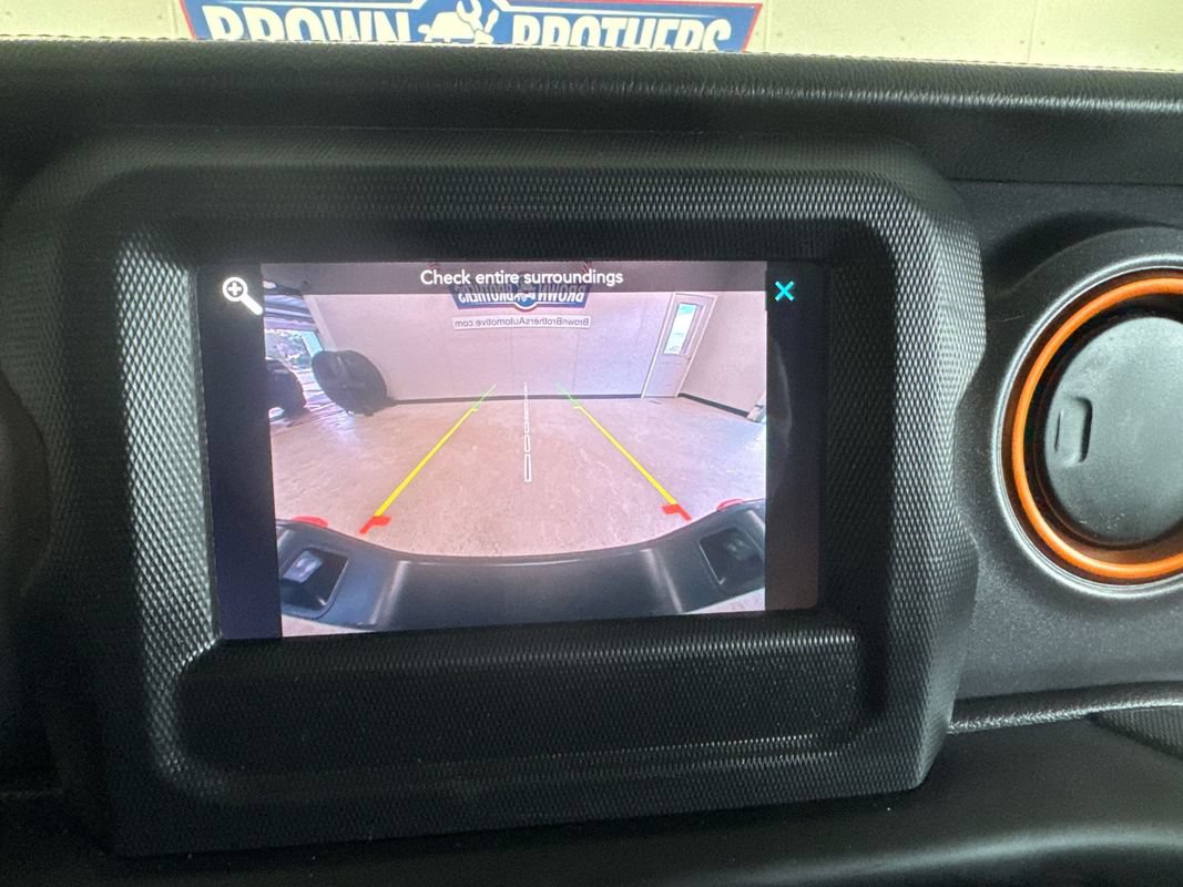 Used 2021 Jeep Gladiator Mojave w/ LED Lighting Group AWD/4WD image 19