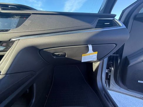 Certified 2024 Cadillac XT5 Sportv w/ Technology Package image 31