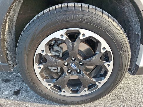 Certified 2023 Subaru Crosstrek 2.0i Premium image 9