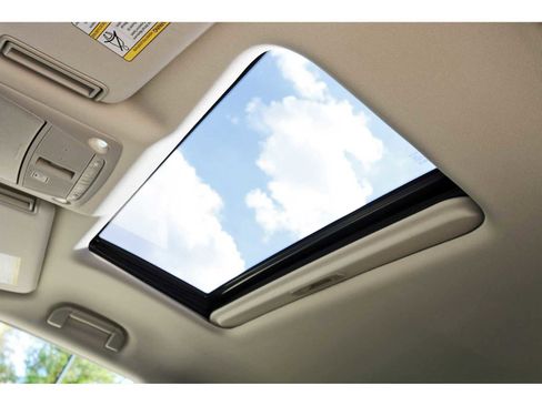 Used 2024 Nissan Armada Platinum w/ Cargo Package image 30