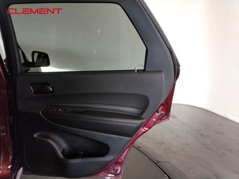 Used 2022 Dodge Durango R/T w/ Trailer Tow Group IV image 39