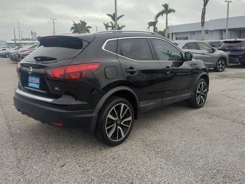Used 2018 Nissan Rogue Sport SL w/ SL Premium Package image 5