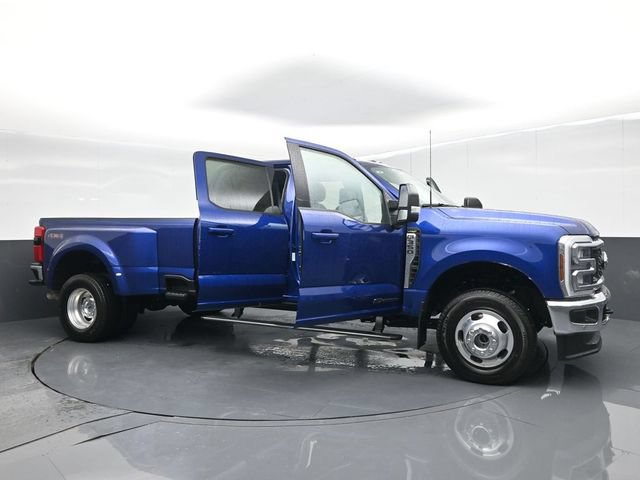 Used 2026 Ford F350 Lariat w/ Lariat Ultimate Package AWD/4WD image 71
