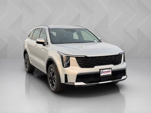 New 2026 Kia Sorento S w/ S Panoramic Sunroof Package AWD/4WD image 3