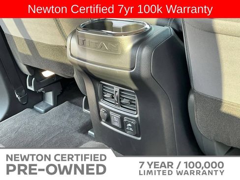 Used 2024 Nissan Titan SV w/ SV Convenience Package RWD image 22