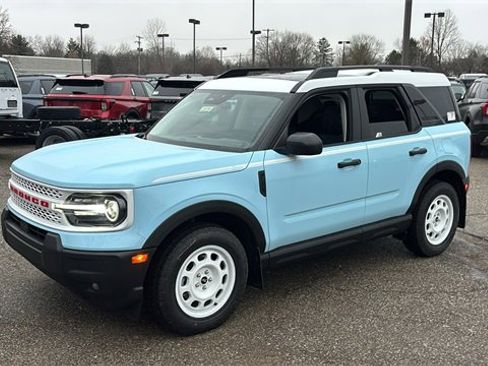 New 2025 Ford Bronco Sport Heritage w/ Convenience Package image 3