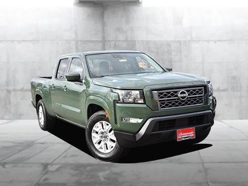 Certified 2024 Nissan Frontier SV w/ Technology Package image 2
