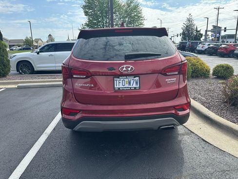 Used 2018 Hyundai Santa Fe Sport w/ 2.4L Tech Package 04 FWD image 5