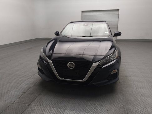 Used 2022 Nissan Altima 2.5 SV FWD image 15