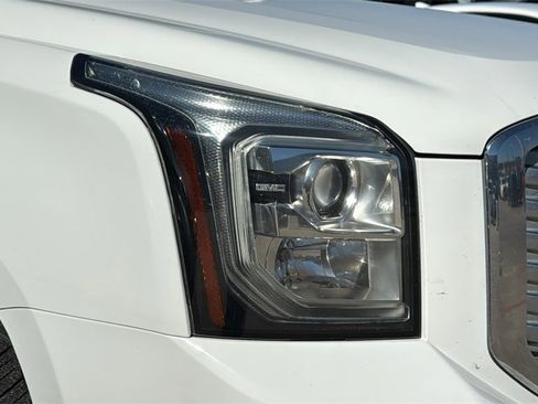 Used 2016 GMC Yukon Denali w/ Open Road Package image 7