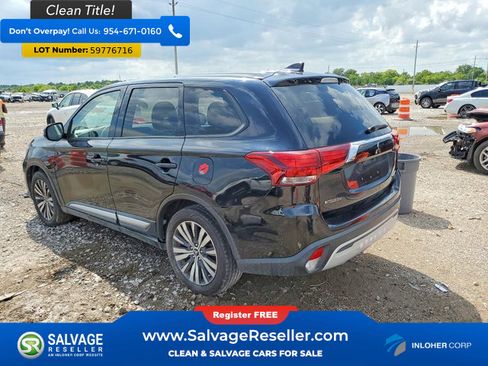 Used 2019 Mitsubishi Outlander SE FWD image 3