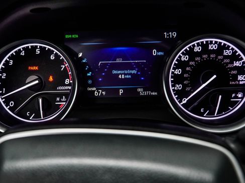 Used 2024 Toyota Camry XLE FWD image 35