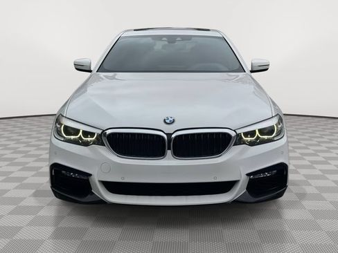 Used 2018 BMW 530i RWD image 2