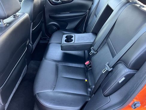 Used 2022 Nissan Rogue Sport SL w/ Premium Package image 20