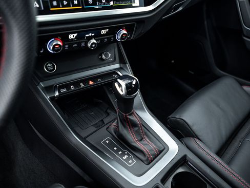 Certified 2025 Audi Q3 2.0T Premium Plus w/ Premium Plus Package image 10