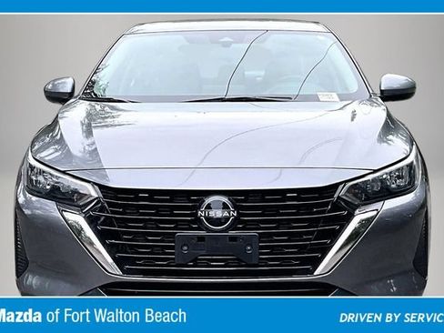 Used 2024 Nissan Sentra SV FWD image 3
