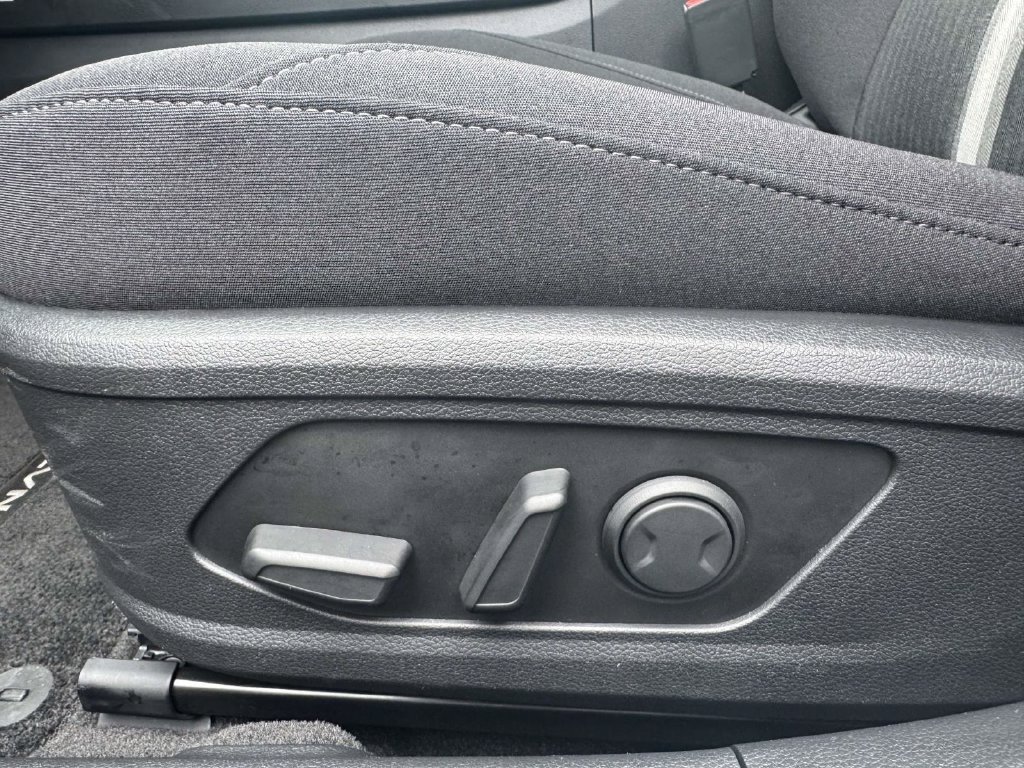 Used 2025 Hyundai Sonata SEL FWD image 18