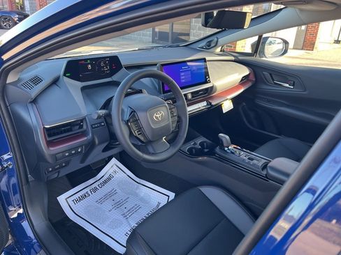 New 2026 Toyota Prius Plug-In Hybrid FWD image 23
